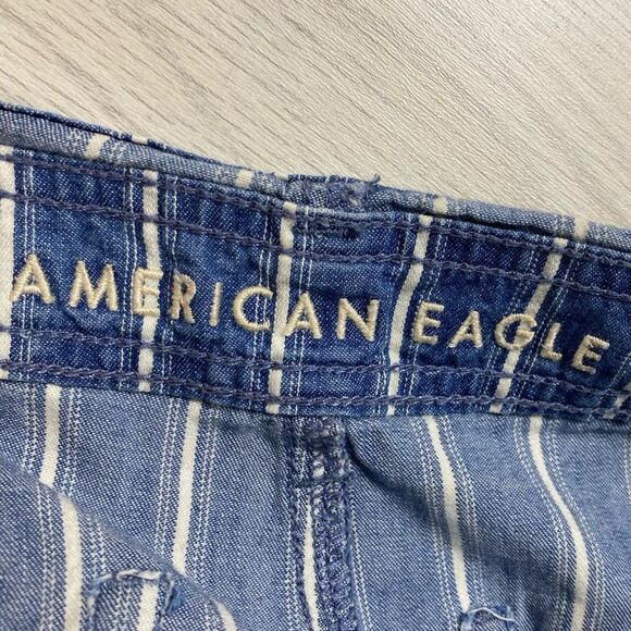 American Eagle | Hi Rise Tie Waist Striped Shorts Size 4 - Picture 4 of 5
